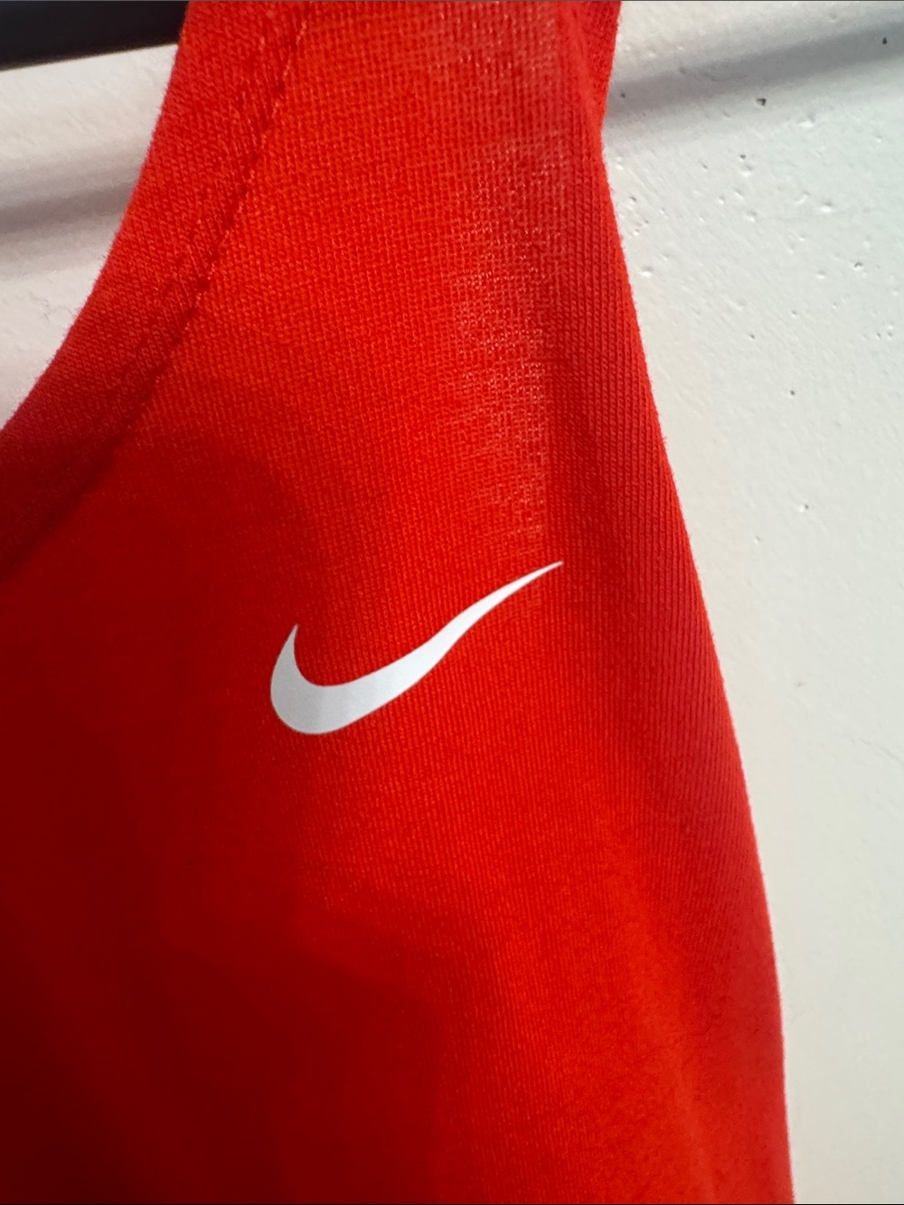 Nike (Like New) - Picture 2 of 4
